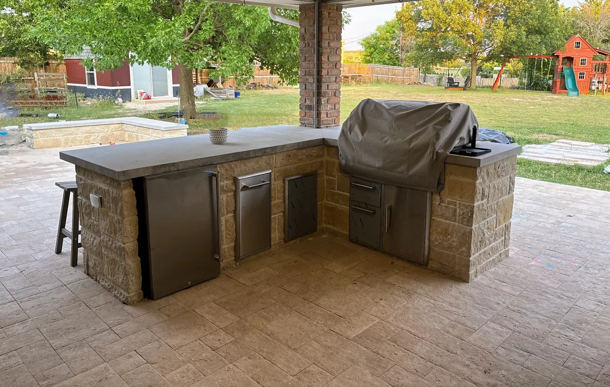 Custom Outdoor Kitchen by Parker County Masonry